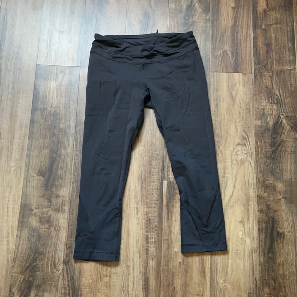Lululemon Women’s Crop Leggings